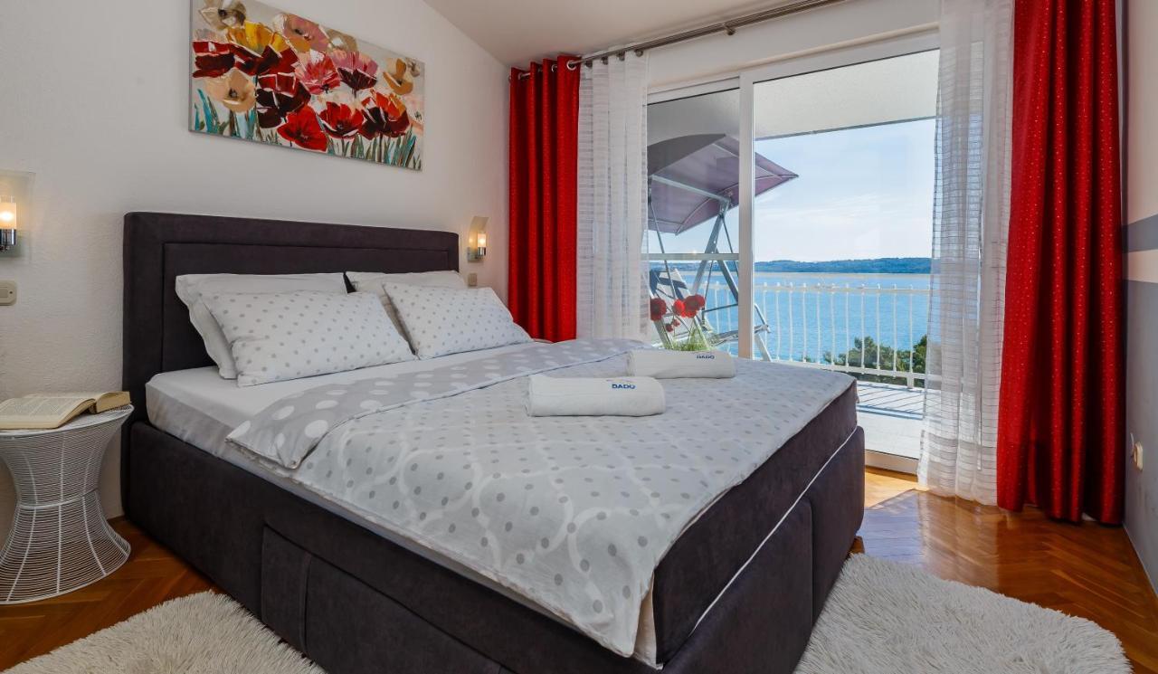 Adriatic Sea View Apartments Trogir Exterior foto