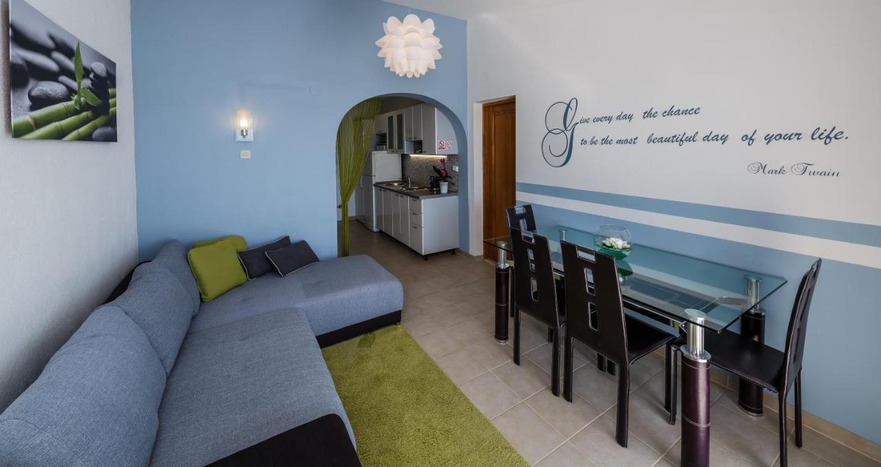 Adriatic Sea View Apartments Trogir Exterior foto